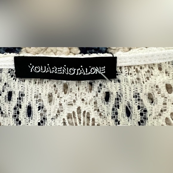 🆕 Fitted Cream Lace Dress, Size Small - Picture 6 of 8